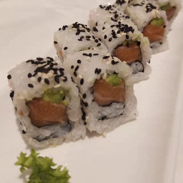 343. salmone 8pz